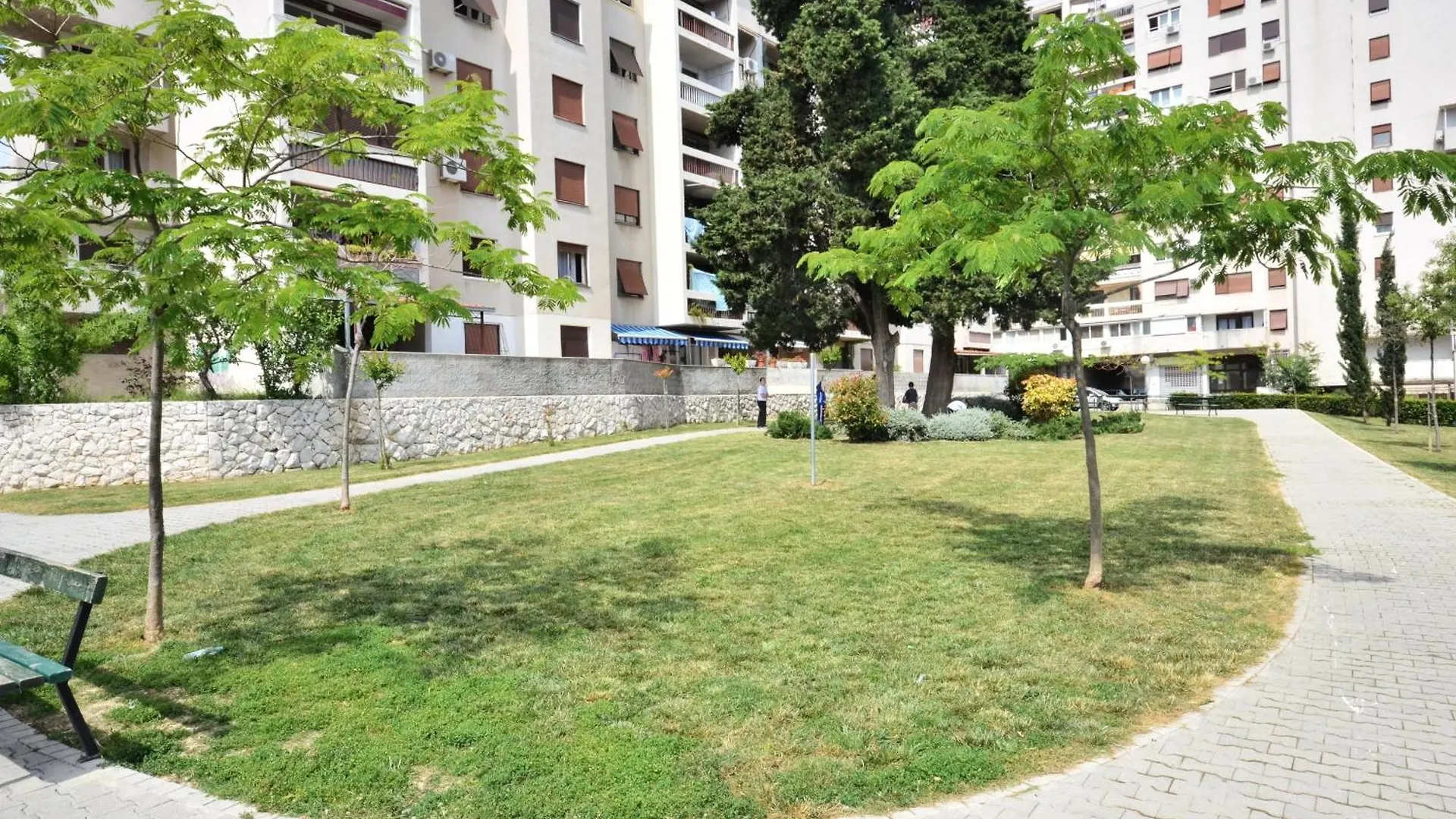 Apartment Good Choice Split